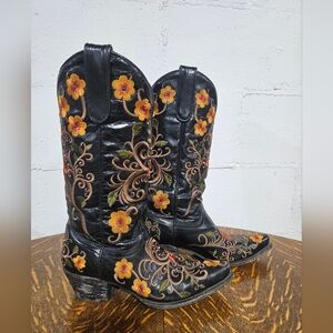 Lane Cowboy Boots 8.5